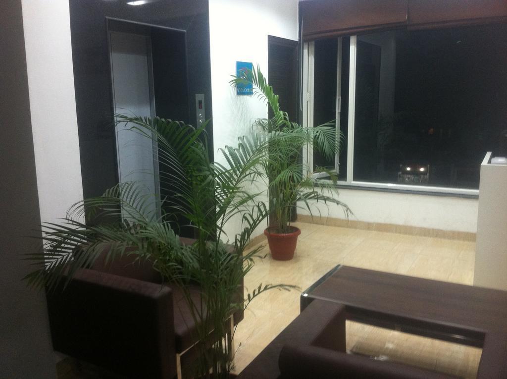 Cyber Inn Gurgaon Extérieur photo