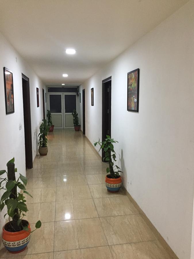 Cyber Inn Gurgaon Extérieur photo
